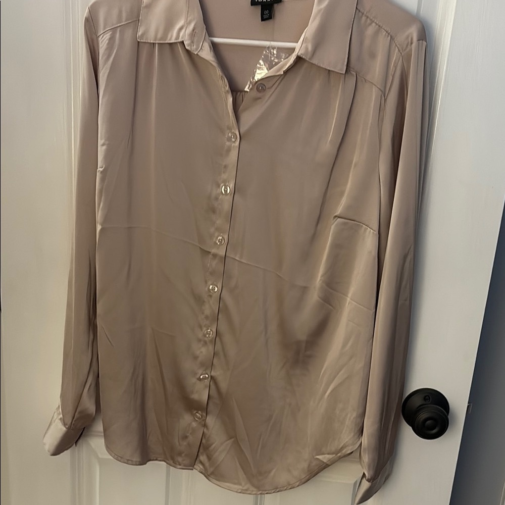 Elegant Women's Tan Blouse